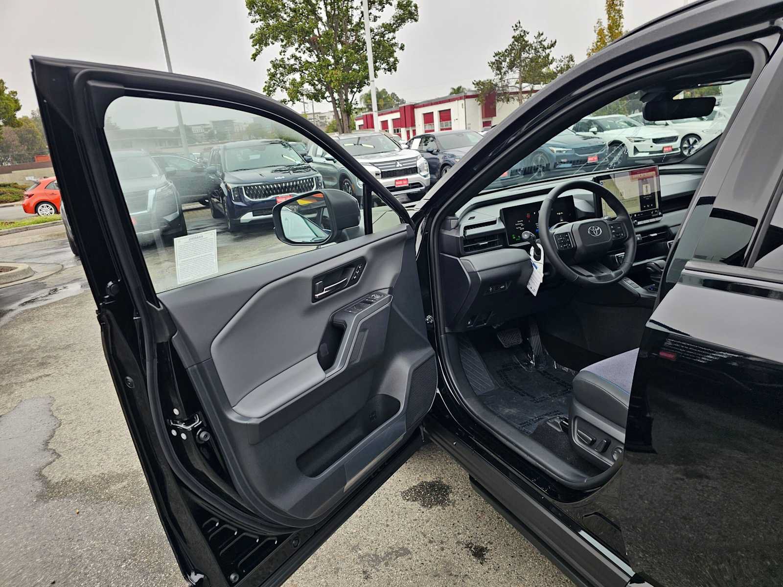New 2026 Toyota RAV4 XSE AWD/4WD image 19