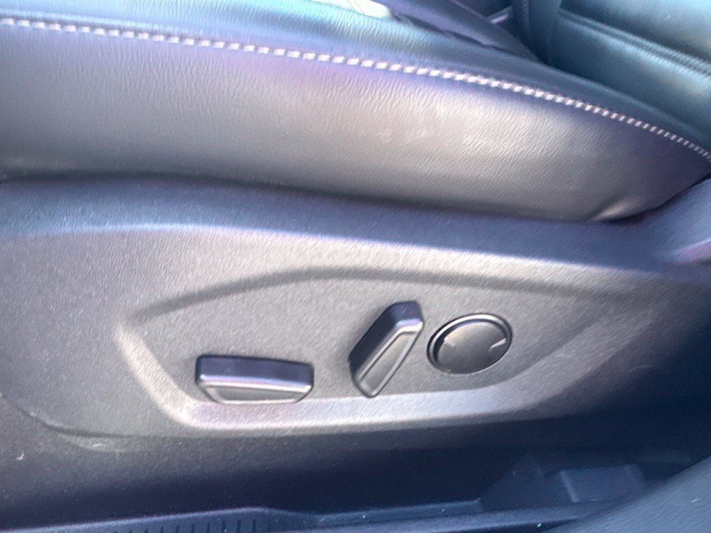 Certified 2024 Ford Edge SEL w/ Convenience Package AWD/4WD image 13