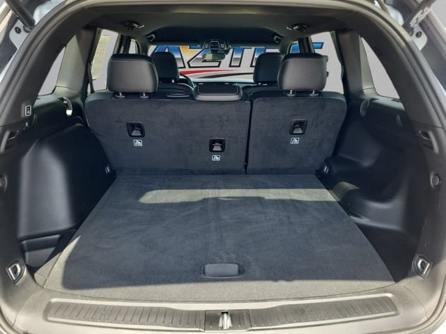 Used 2023 Jeep Grand Cherokee Altitude RWD image 23