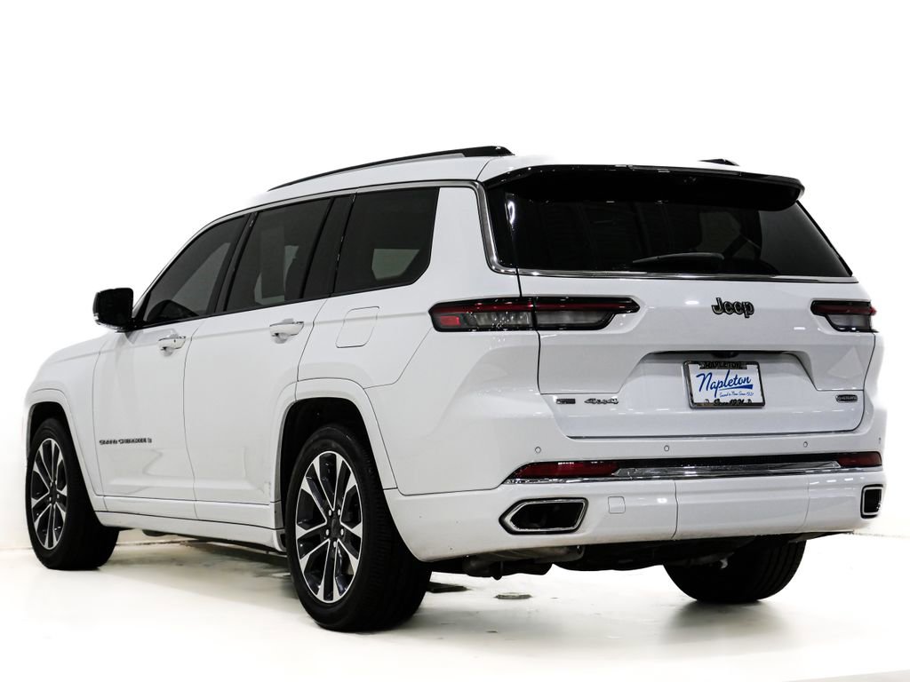 Used 2022 Jeep Grand Cherokee L Overland w/ Advanced Protech Group III AWD/4WD image 8