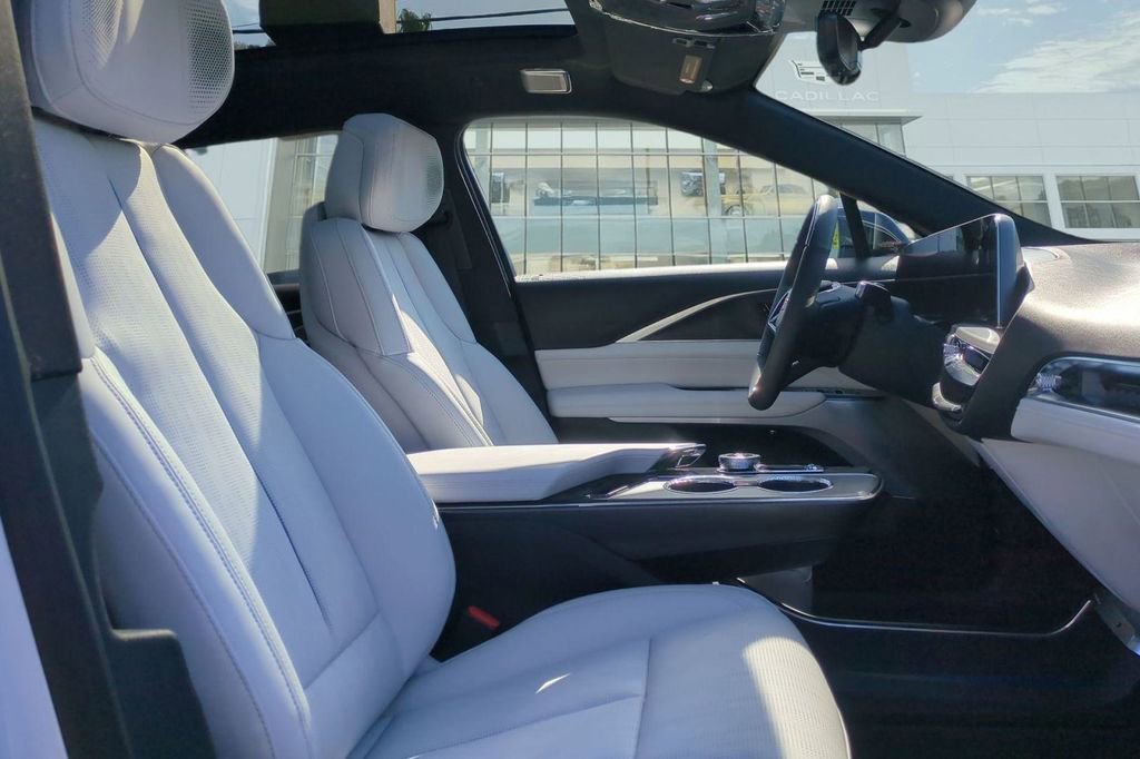 New 2026 Cadillac Lyriq Premium Luxury w/ LPO, Floor Liner Package RWD image 8