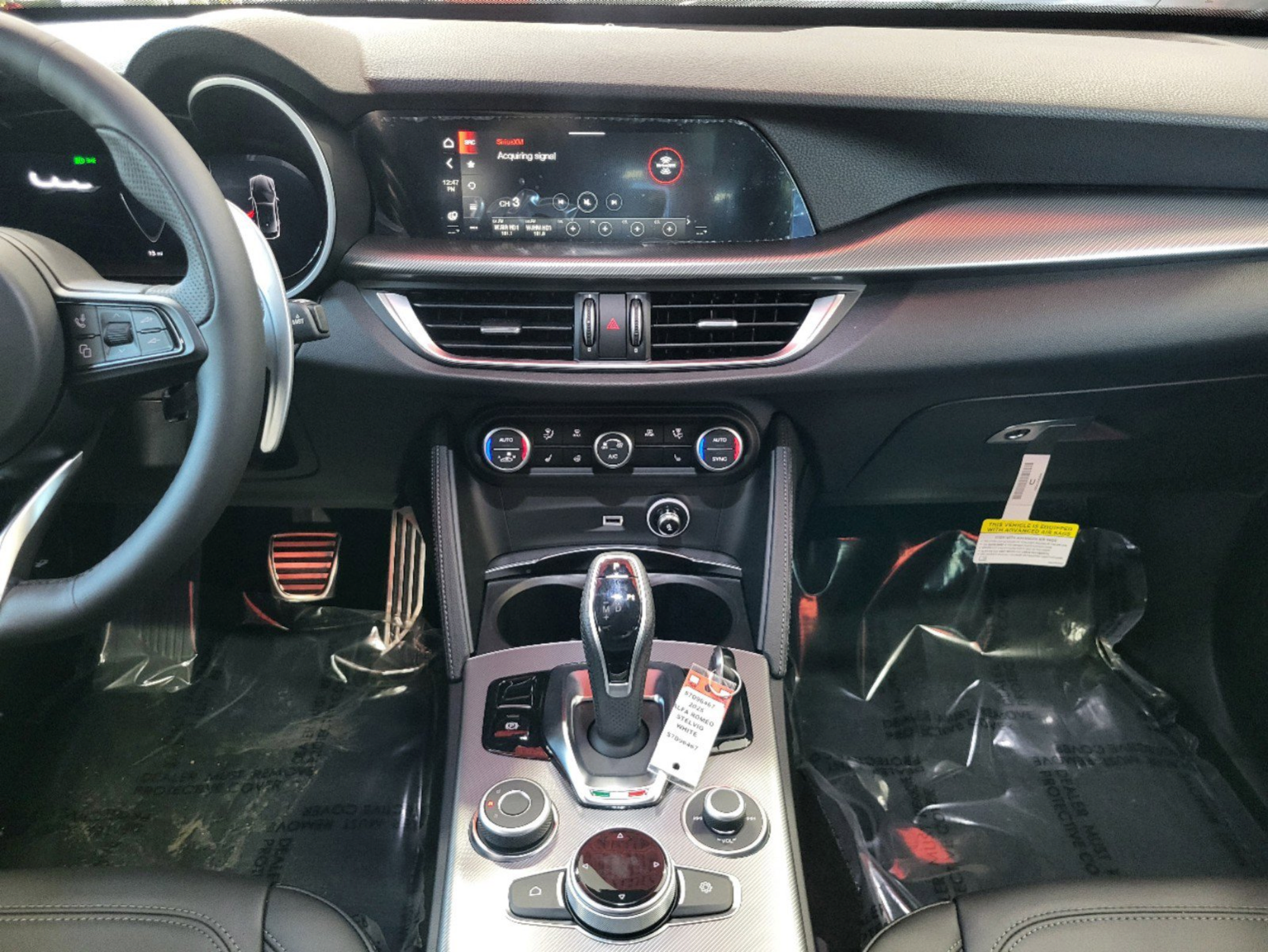 New 2025 Alfa Romeo Stelvio Sprint AWD/4WD image 25