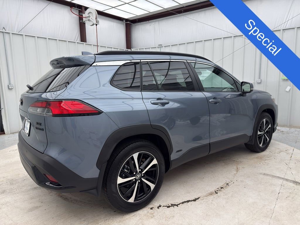 Used 2024 Toyota Corolla Cross XSE w/ Convenience Package image 29