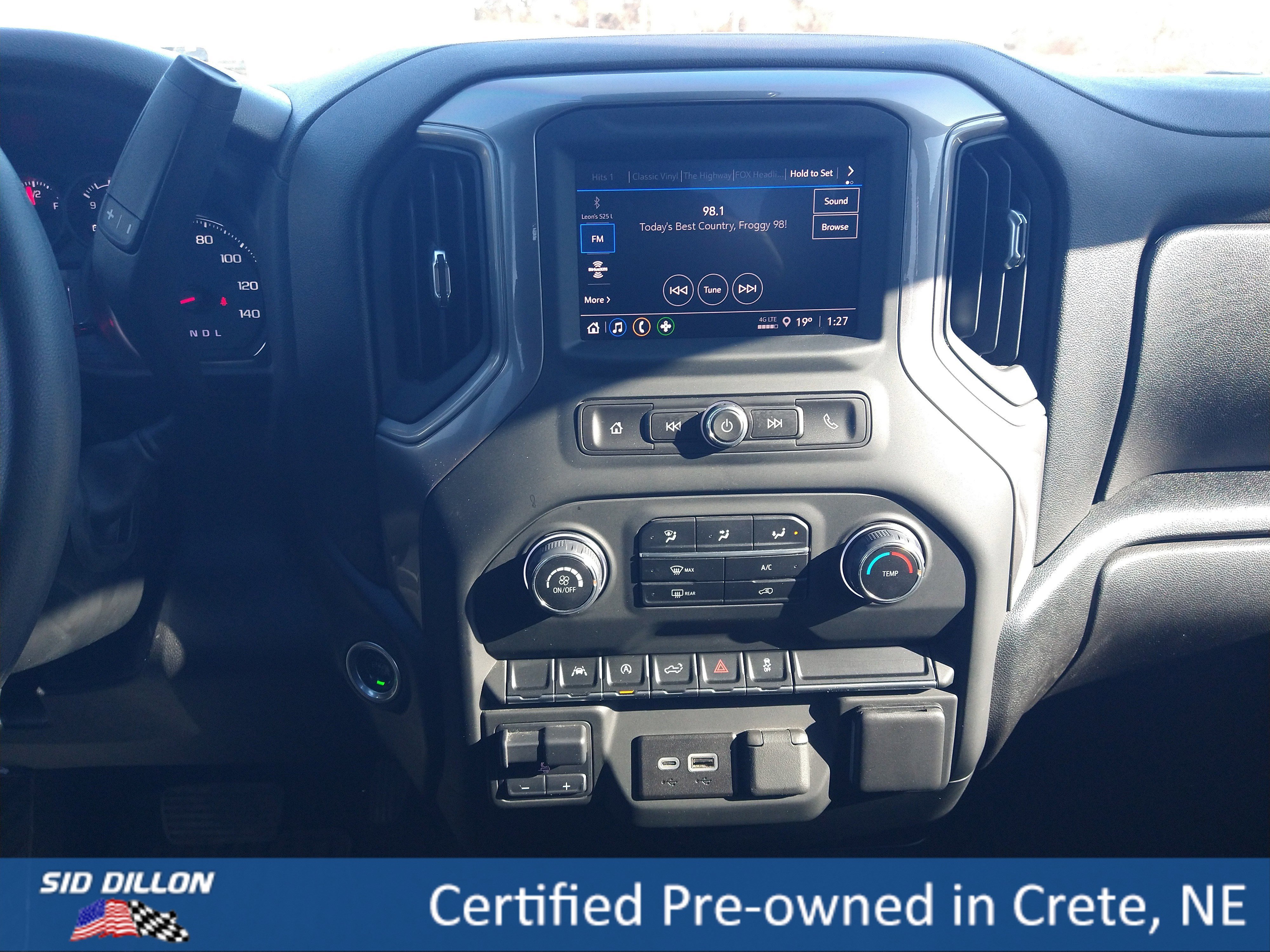 Used 2024 Chevrolet Silverado 1500 Custom image 7