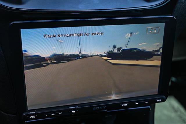 Used 2018 Chrysler 300 S image 24