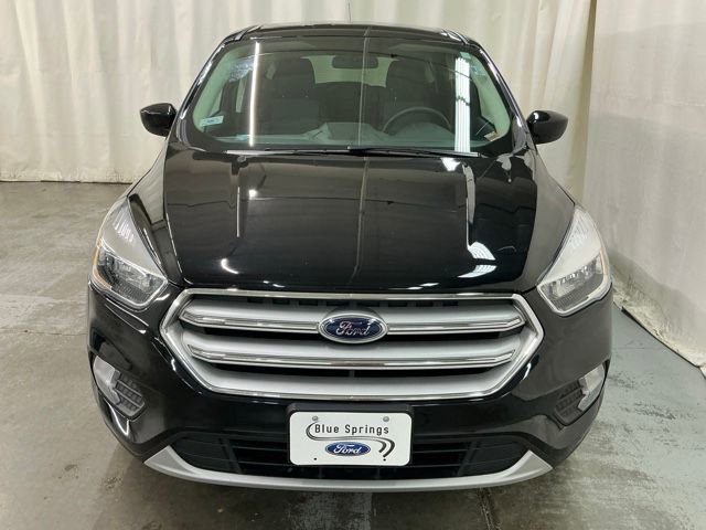 Used 2019 Ford Escape SE FWD image 9