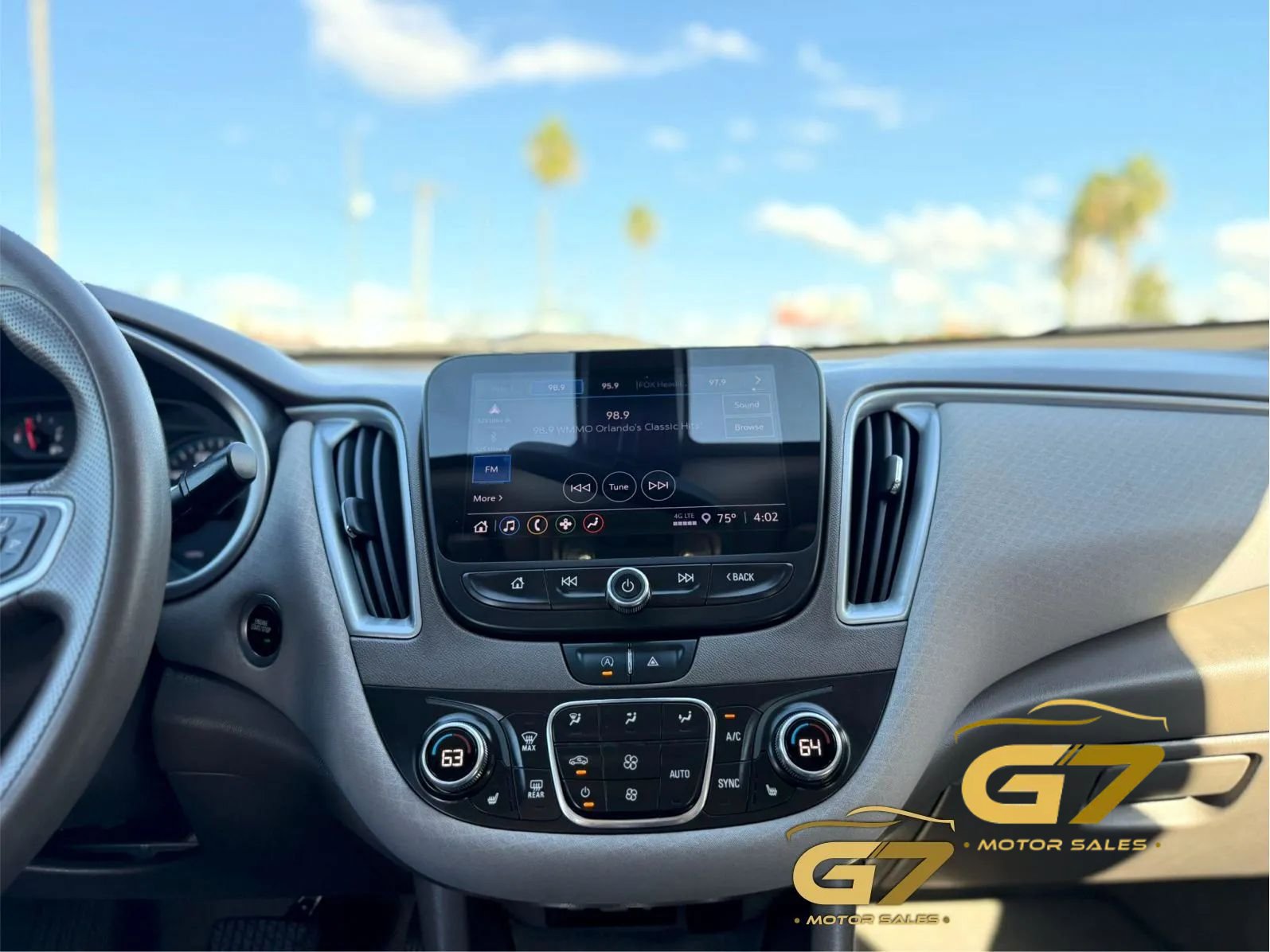 Used 2022 Chevrolet Malibu LT FWD image 19