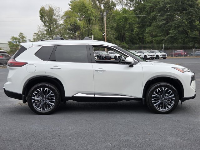 New 2026 Nissan Rogue Platinum AWD/4WD image 6