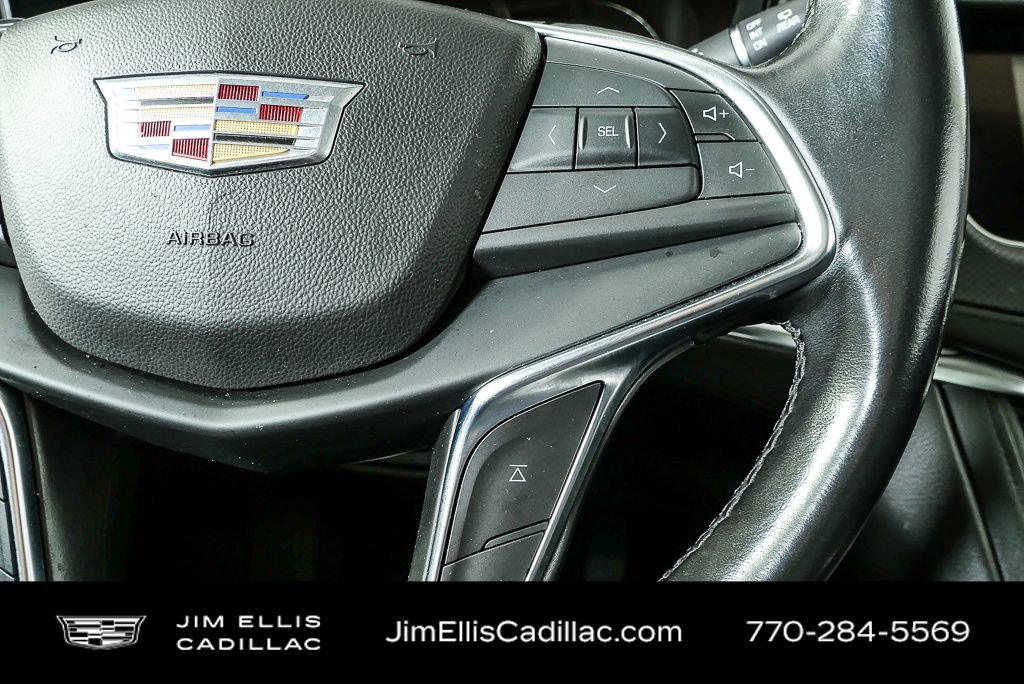 Used 2018 Cadillac XT5 Premium Luxury image 13