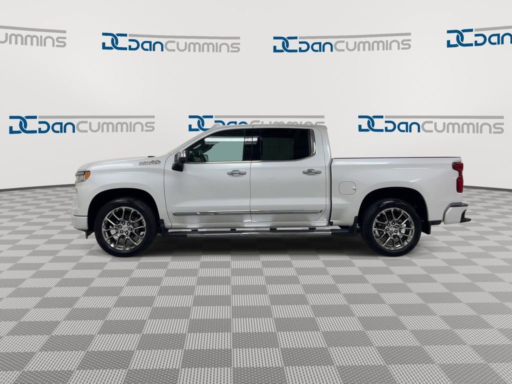 Used 2025 Chevrolet Silverado 1500 High Country w/ Technology Package AWD/4WD image 5
