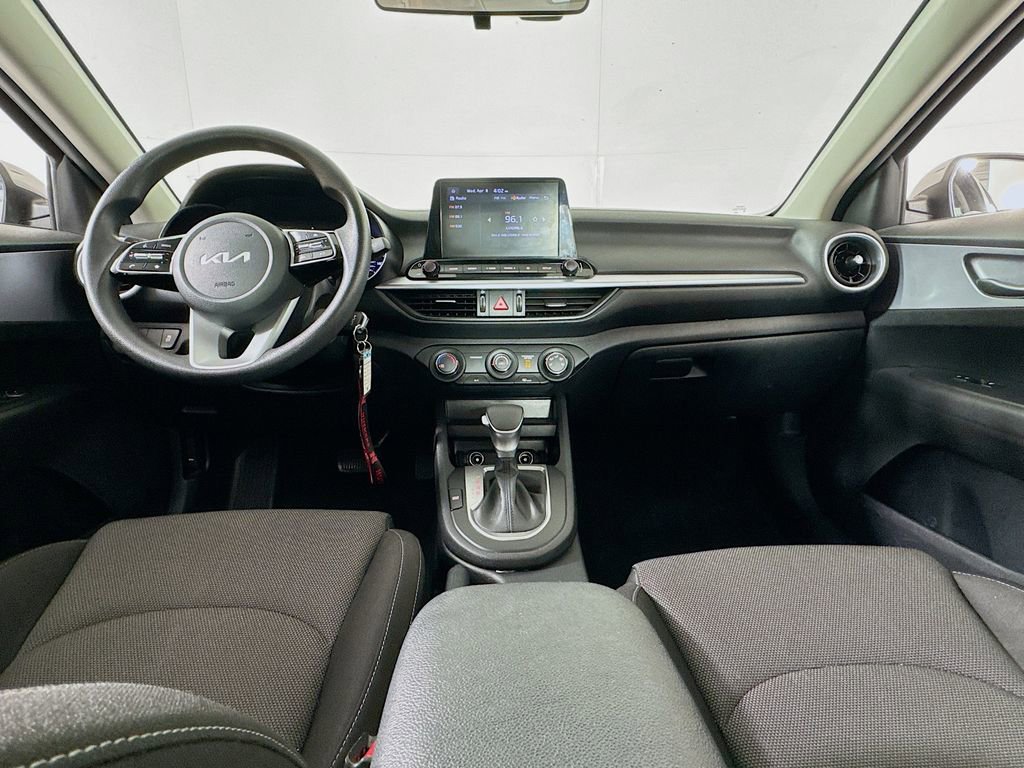 Used 2022 Kia Forte LXS image 8