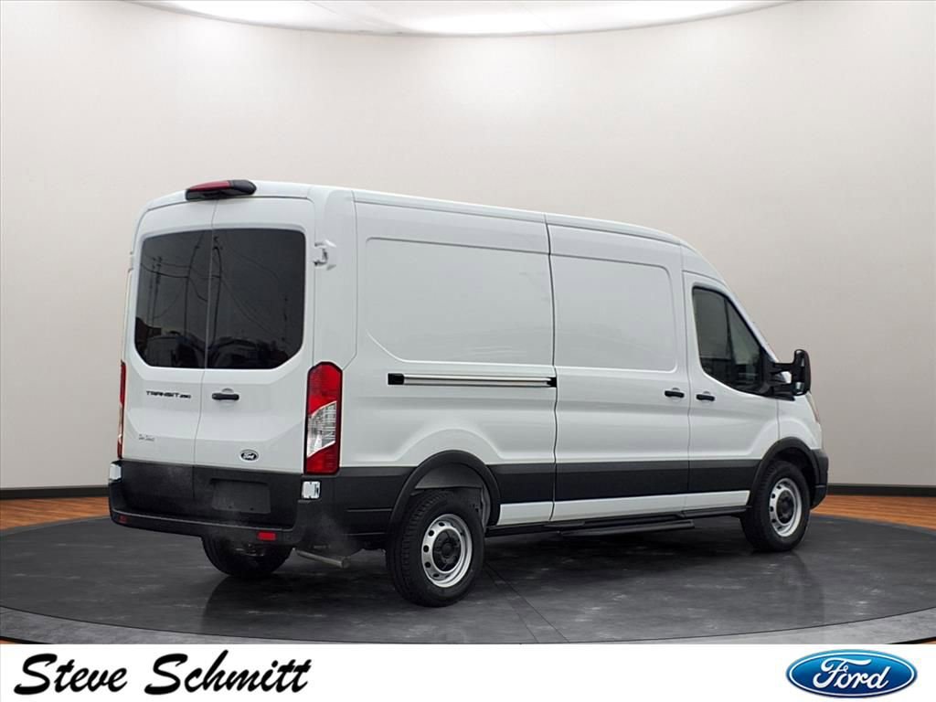 New 2026 Ford Transit 250 148 Medium Roof w/ Load Area Protection Package image 26