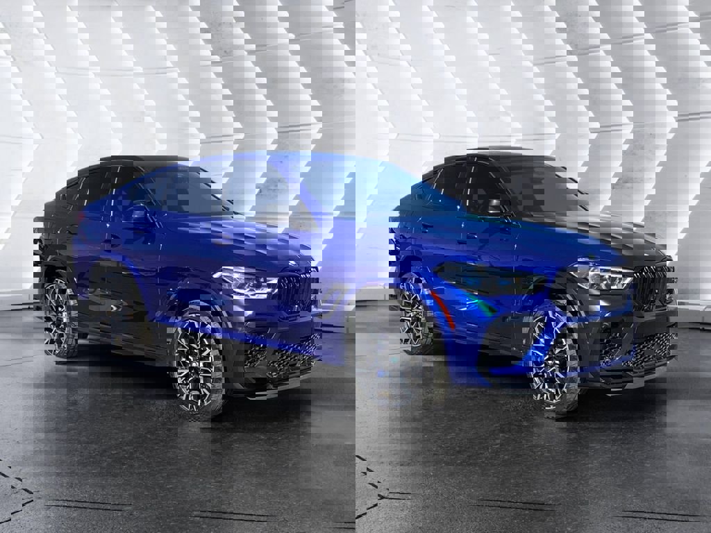 Used 2021 BMW X6 M w/ Competition Package image 1