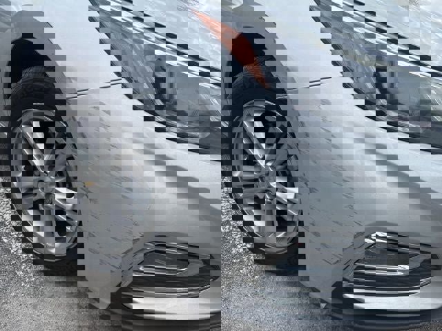 Used 2016 Chevrolet Cruze LT w/ Sun And Sound Package image 10