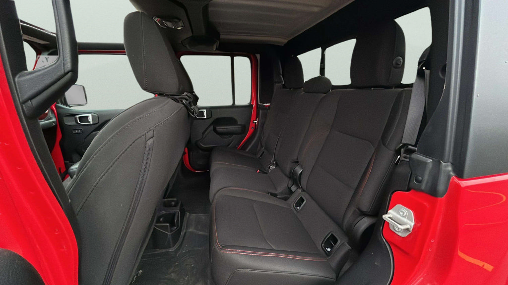 Used 2023 Jeep Gladiator Rubicon AWD/4WD image 30