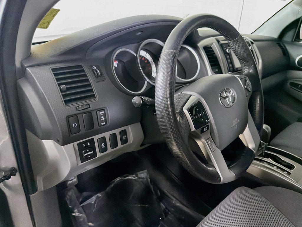 Used 2015 Toyota Tacoma 4x4 Double Cab w/ TRD Sport Package image 10