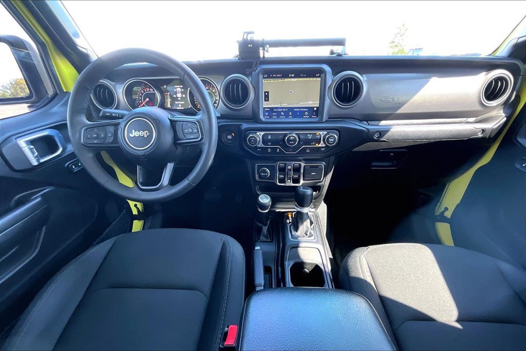 Used 2023 Jeep Gladiator Sport AWD/4WD image 10