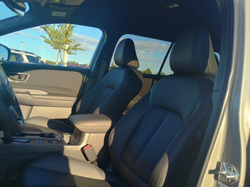 Certified 2026 Subaru Outback Premium AWD/4WD image 13