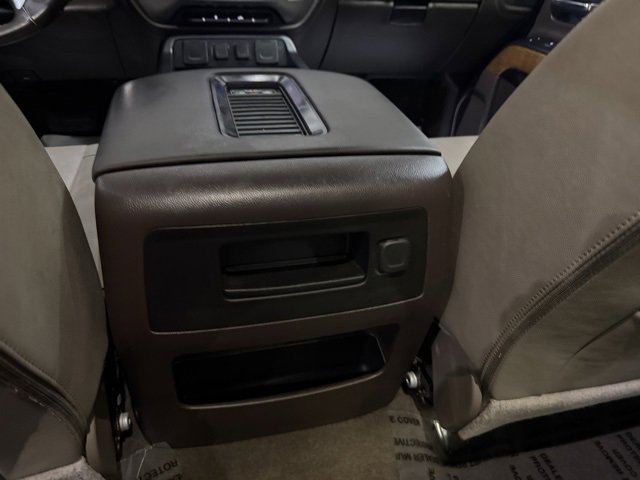 Used 2018 Chevrolet Silverado 1500 LTZ image 28