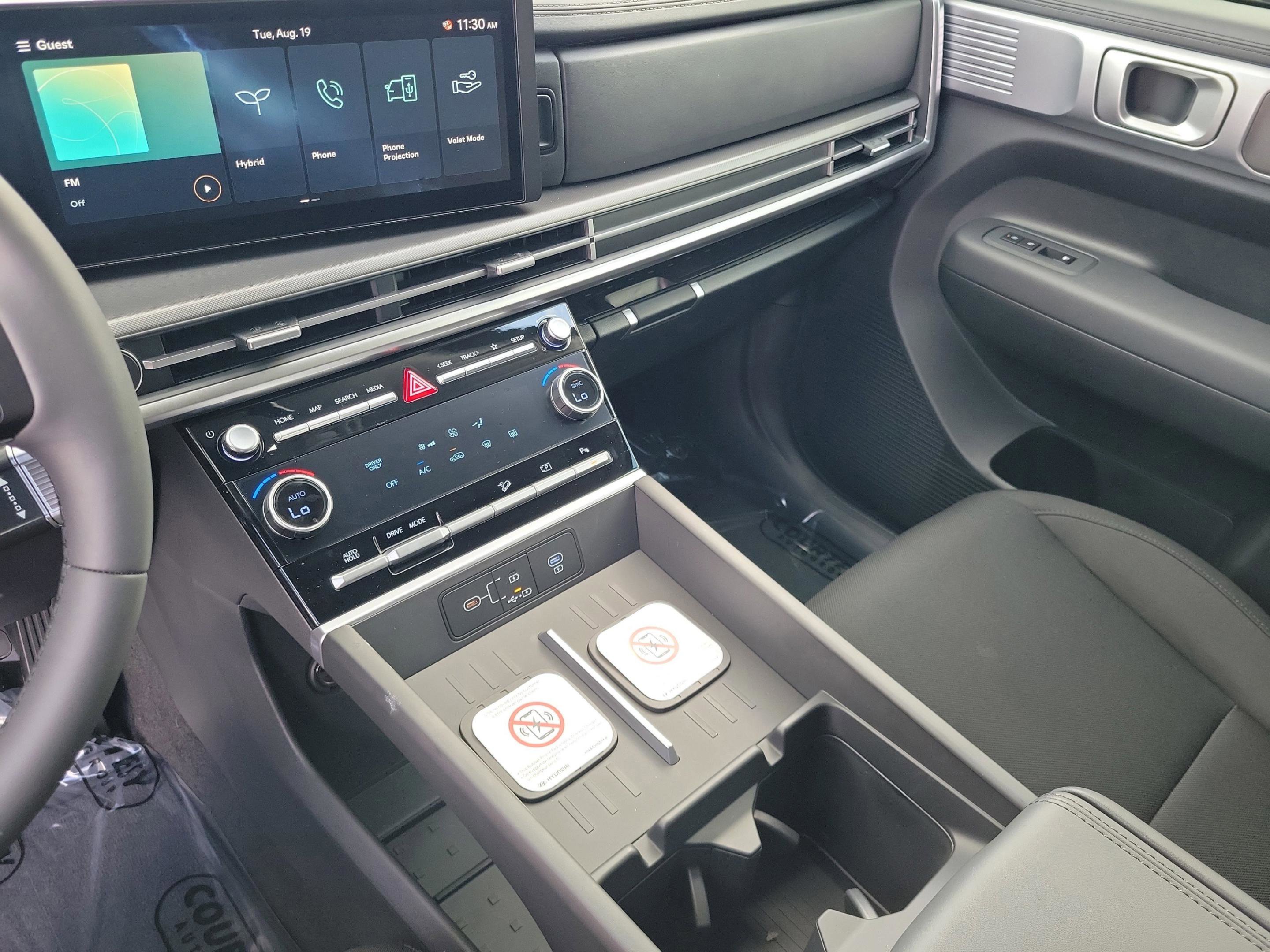 New 2026 Hyundai Santa Fe SE image 26