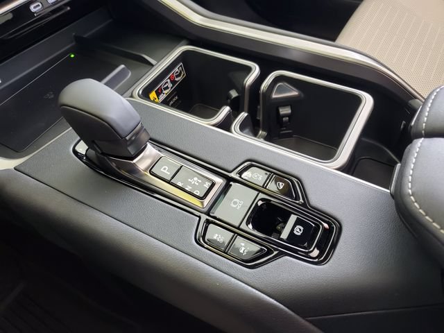 Used 2026 Lexus TX 350 AWD w/ Technology Package image 33