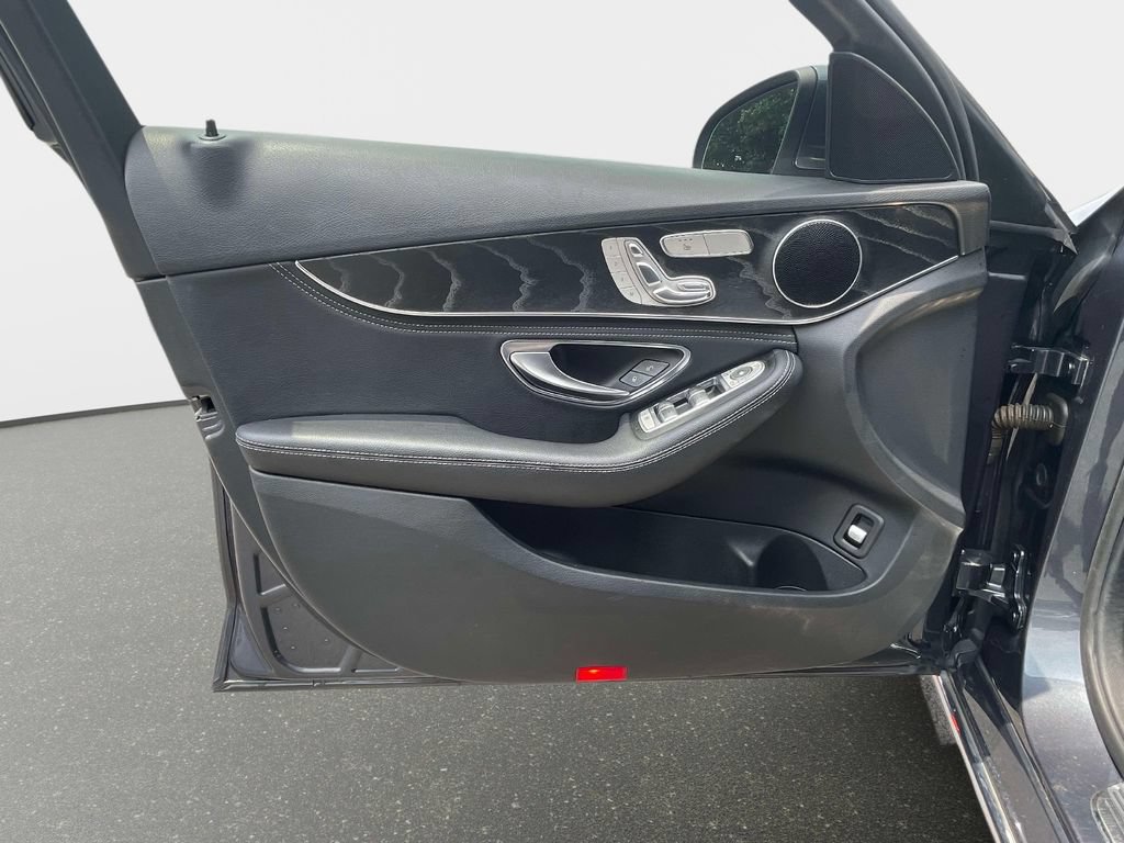 Used 2016 Mercedes-Benz C 300 4MATIC Sedan image 17