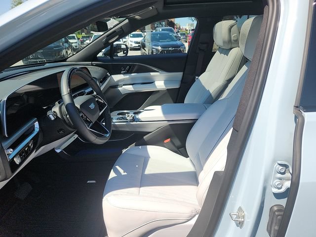 Certified 2024 Cadillac Lyriq Sport AWD/4WD image 13