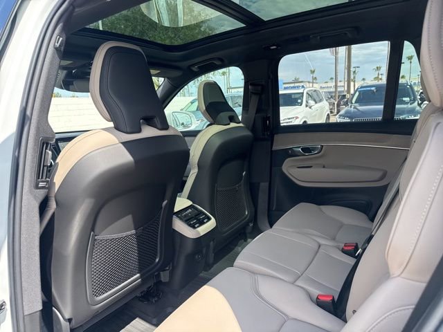 New 2026 Volvo XC90 B6 Plus w/ Protection Package Premier image 19