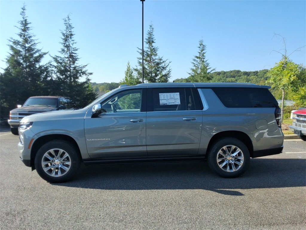 New 2026 Chevrolet Suburban Premier image 8