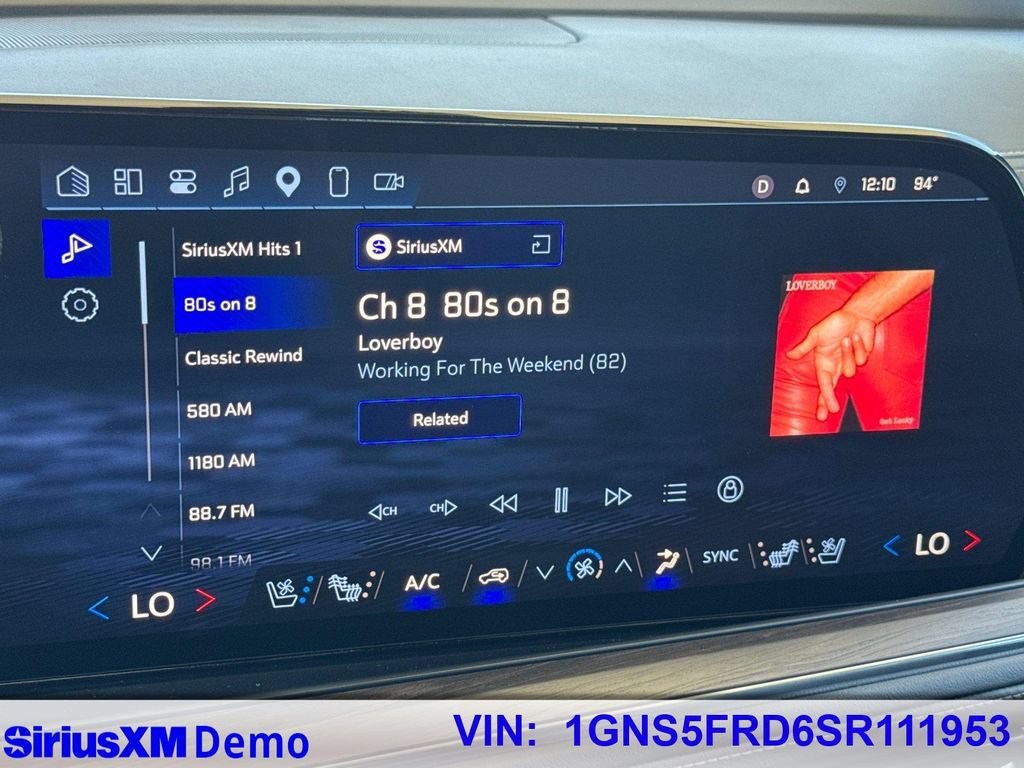 Used 2025 Chevrolet Suburban Premier RWD image 35