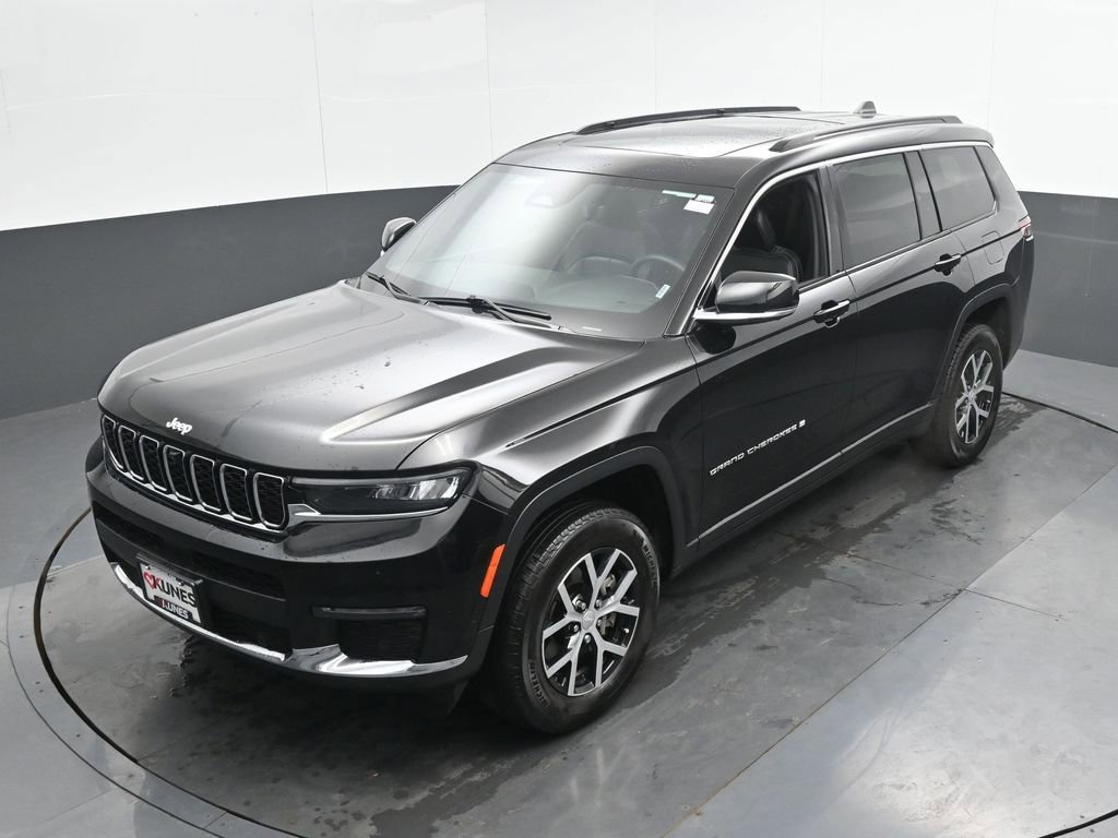 Used 2024 Jeep Grand Cherokee L Limited w/ Luxury Tech Group II image 44