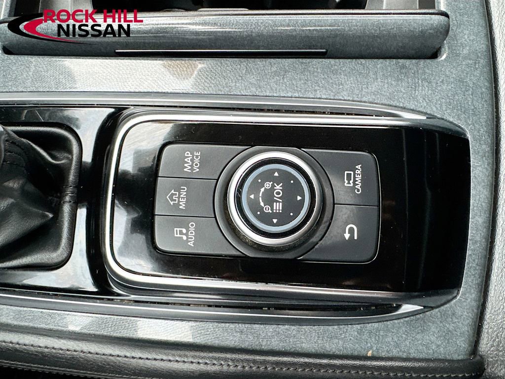 Used 2022 Nissan Armada SV image 26