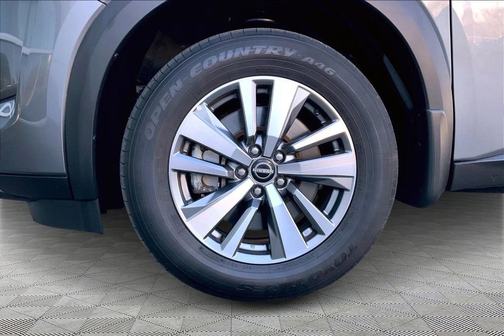 Used 2023 Nissan Pathfinder SL image 22