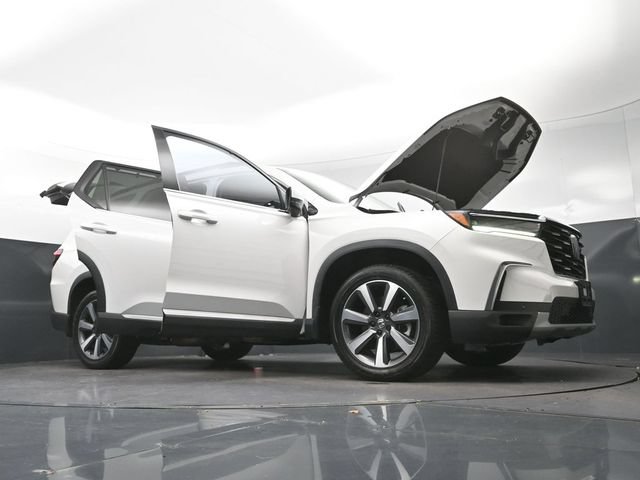 Used 2023 Honda Pilot Touring image 36