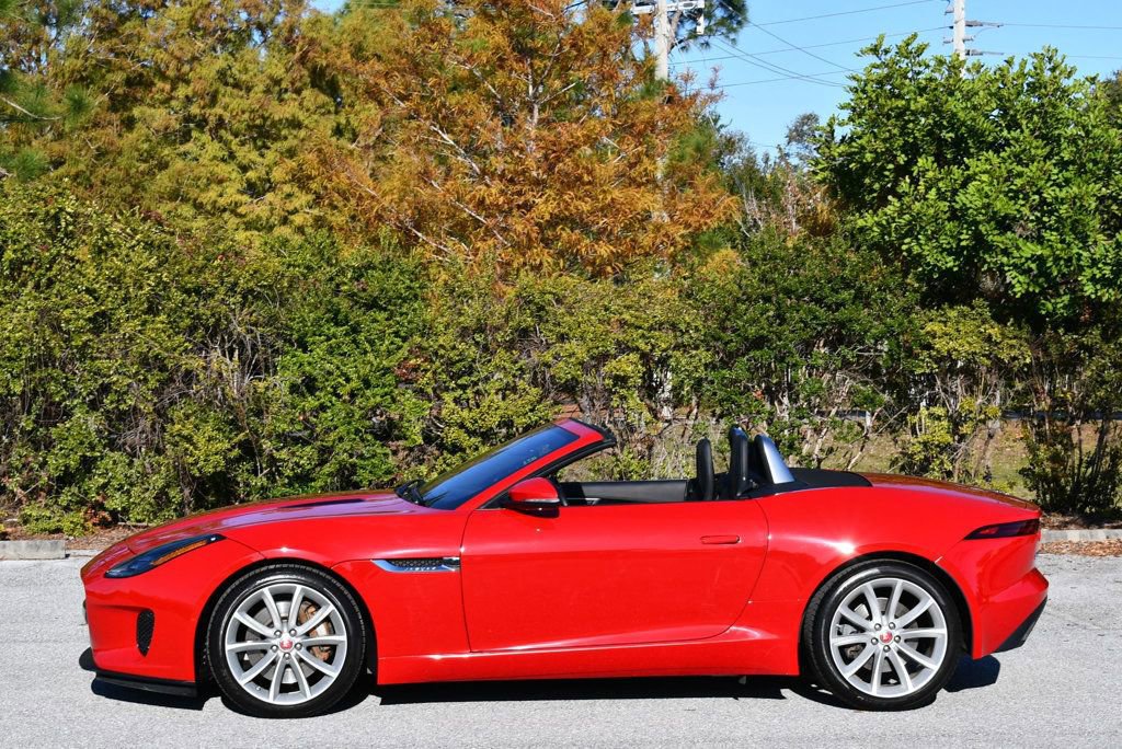 Used 2019 Jaguar F-TYPE Convertible image 27