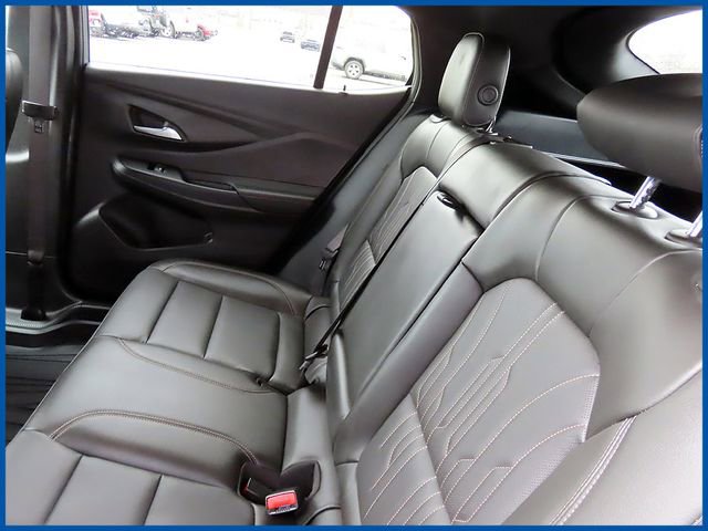 Used 2025 Buick Envista Avenir FWD image 10