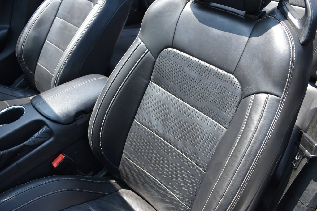 Used 2023 Ford Mustang Premium RWD image 14