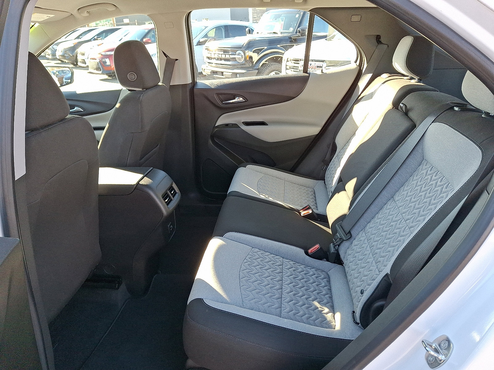 Certified 2024 Chevrolet Equinox LS image 10