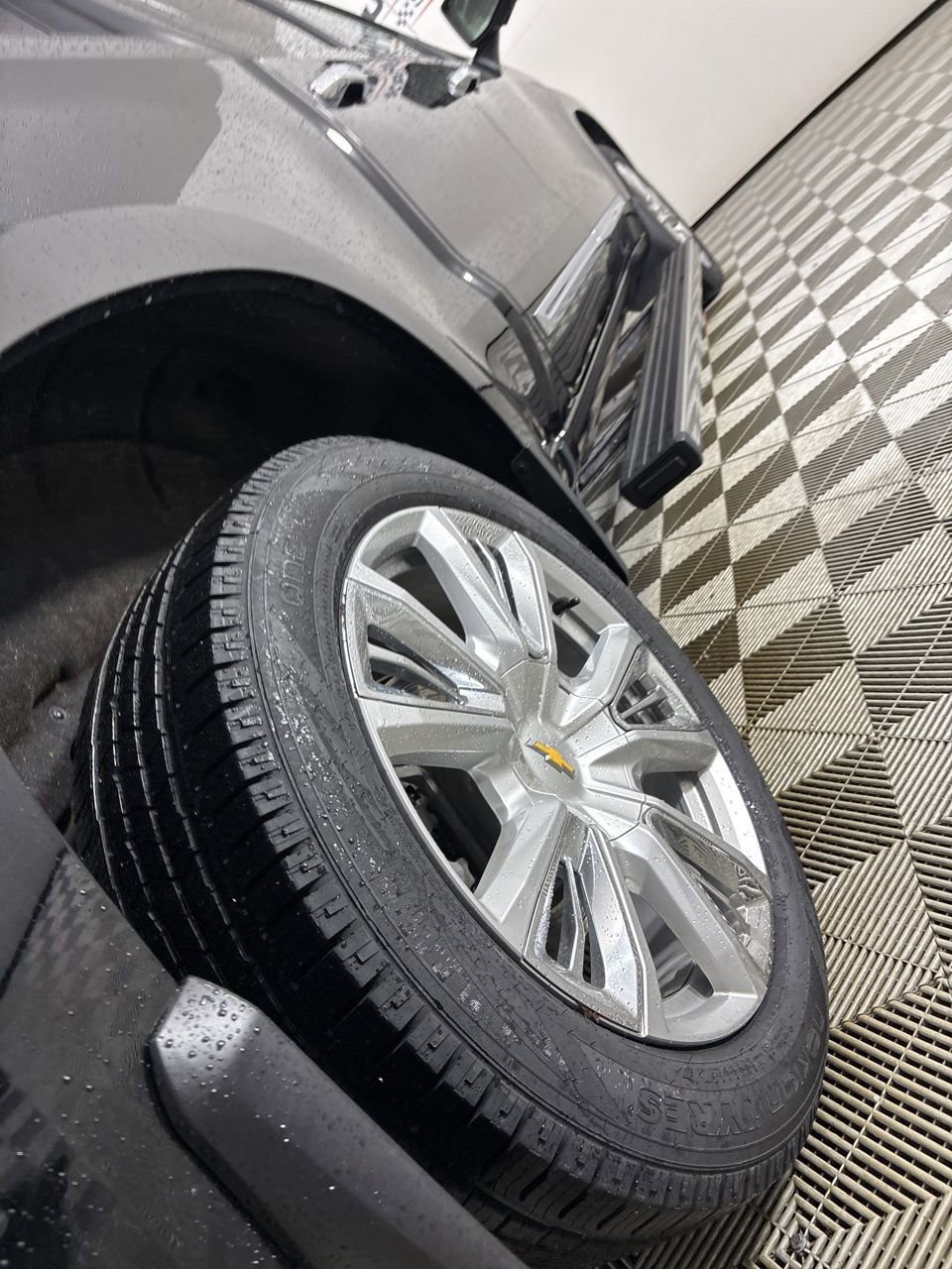 Used 2023 Chevrolet Silverado 1500 High Country w/ High Country Premium Package image 31