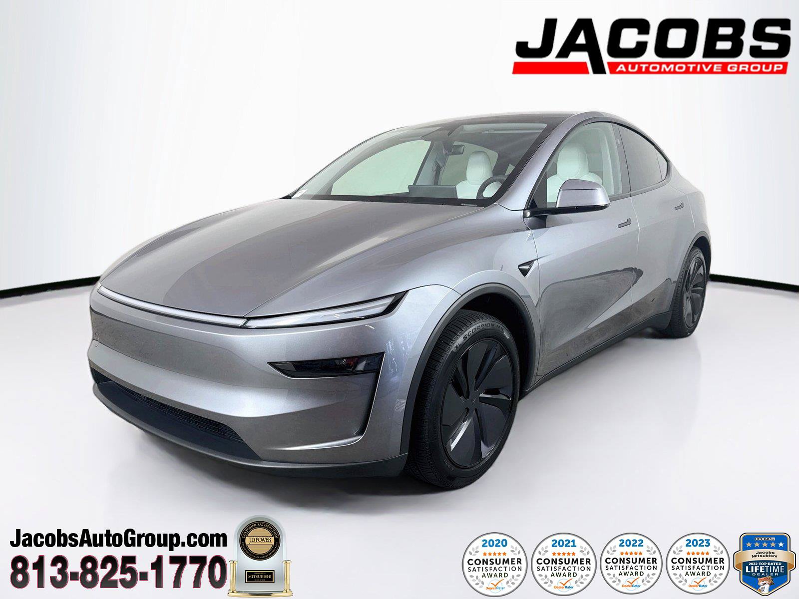 Used 2026 Tesla Model Y Long Range RWD image 1
