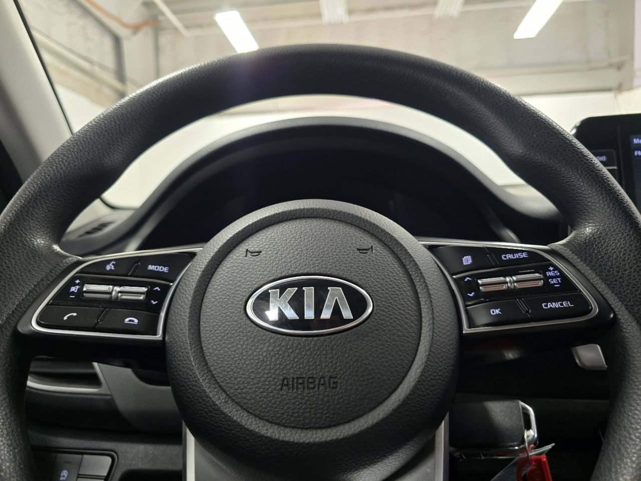 Used 2021 Kia Seltos LX image 25