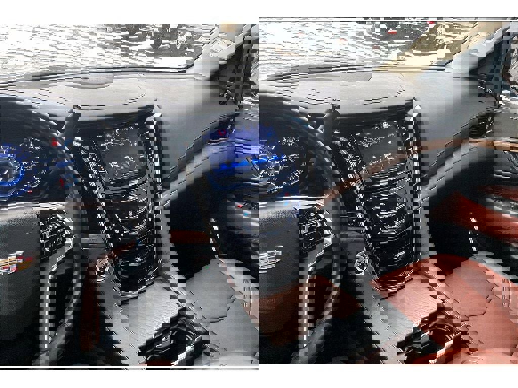 Used 2016 Cadillac Escalade Premium image 7