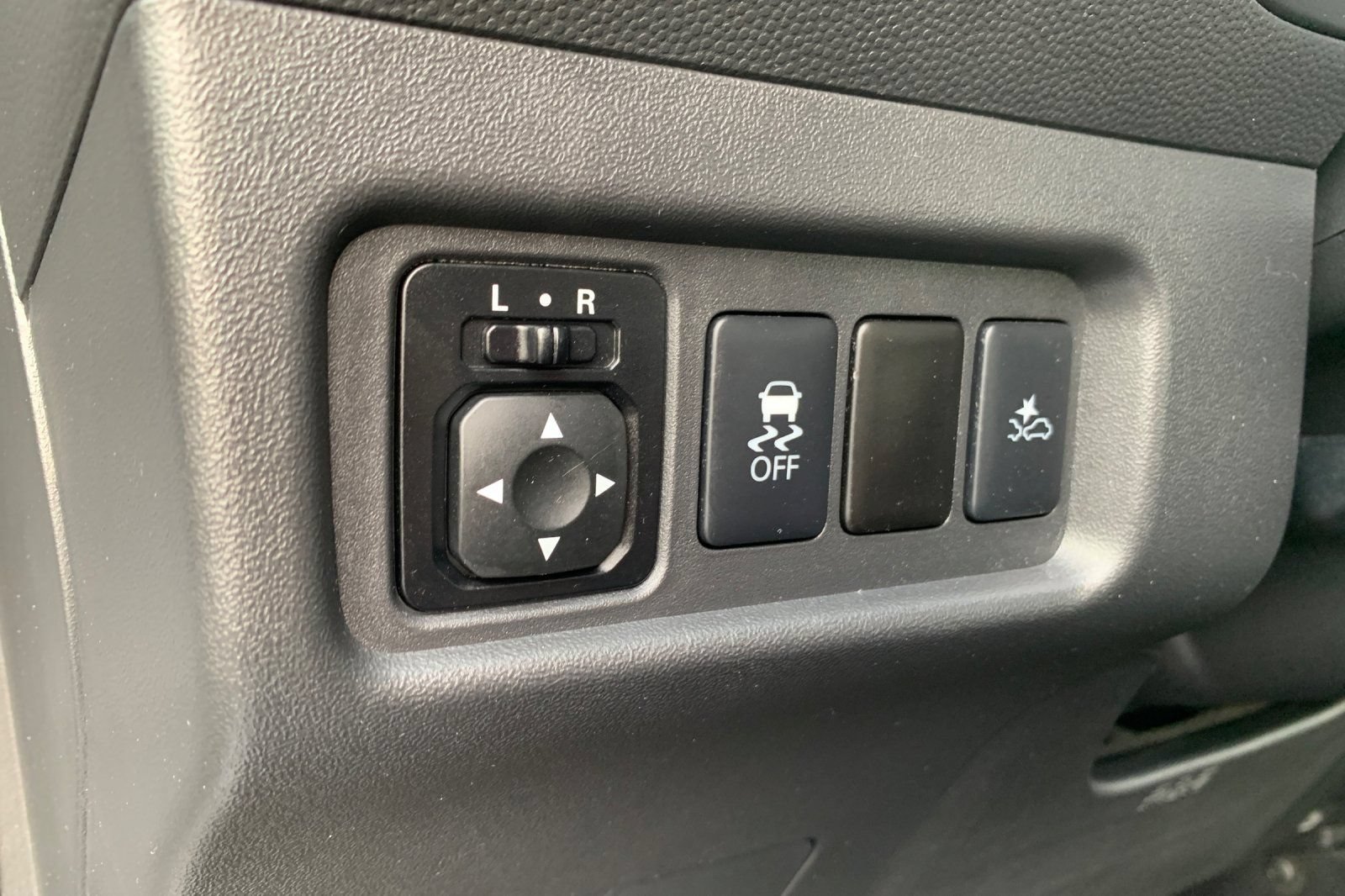Used 2024 Mitsubishi Mirage G4 ES FWD image 32