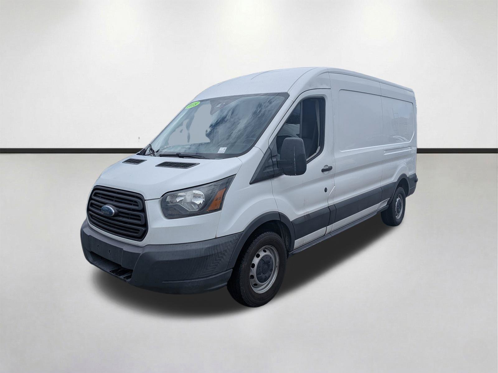 Used 2018 Ford Transit 250 148 Medium Roof RWD image 8