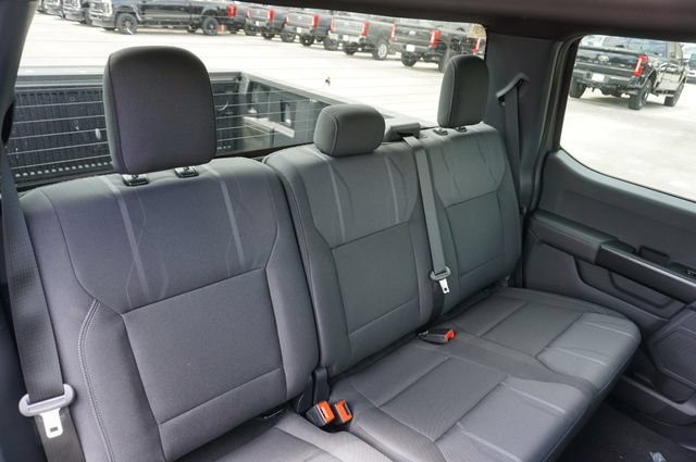 New 2026 Ford F150 STX w/ Equipment Group 200A RWD image 19