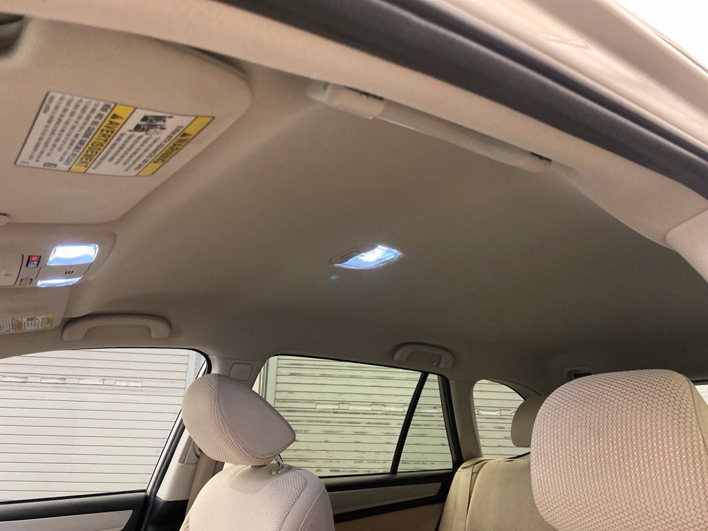 Used 2018 Subaru Outback 2.5i Premium AWD/4WD image 17
