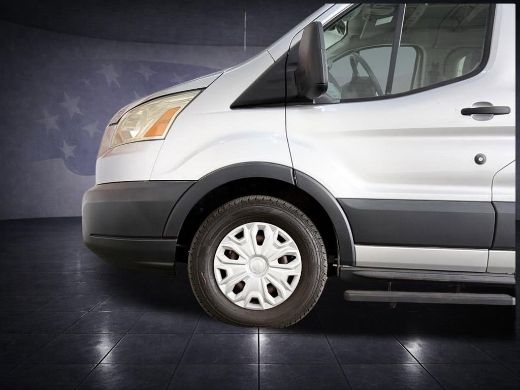 Used 2015 Ford Transit 150 XLT image 14