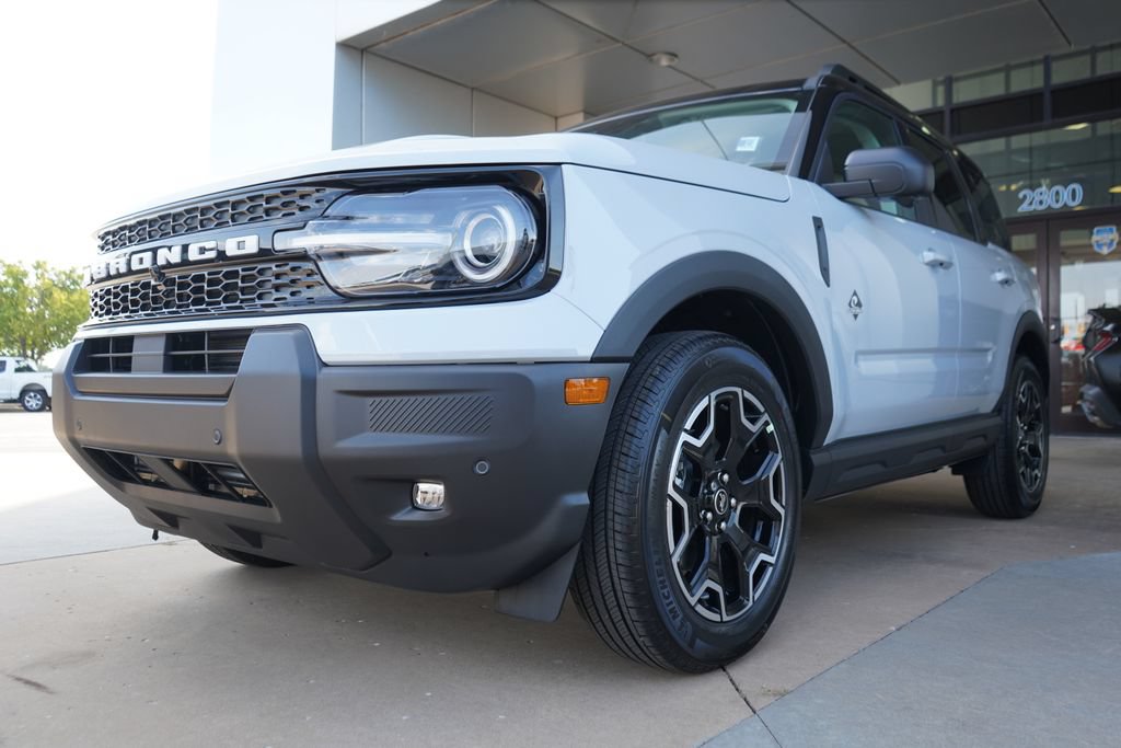 New 2026 Ford Bronco Sport Outer Banks w/ Outer Banks Tech Package+ AWD/4WD image 5