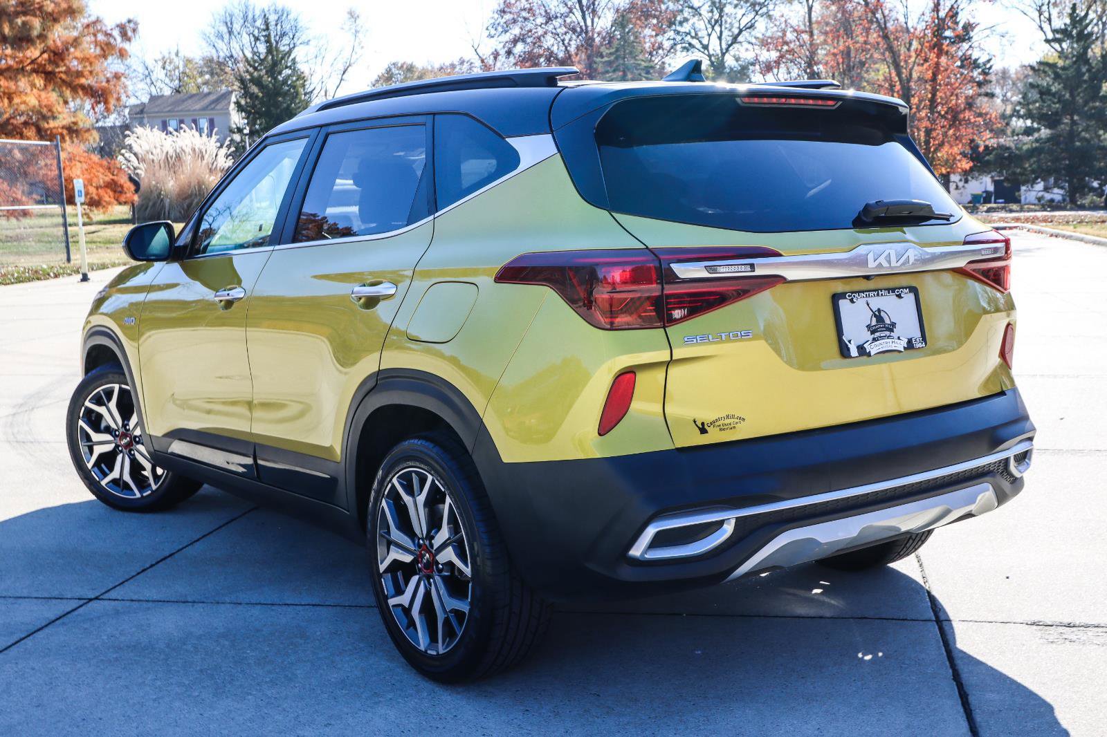 Used 2023 Kia Seltos SX image 17