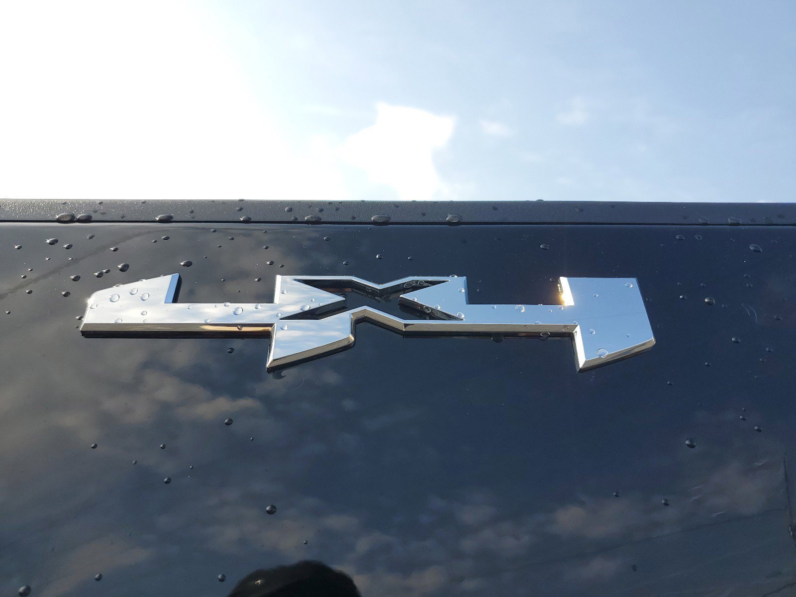 New 2025 GMC Sierra 2500 SLT w/ SLT Premium Package image 7